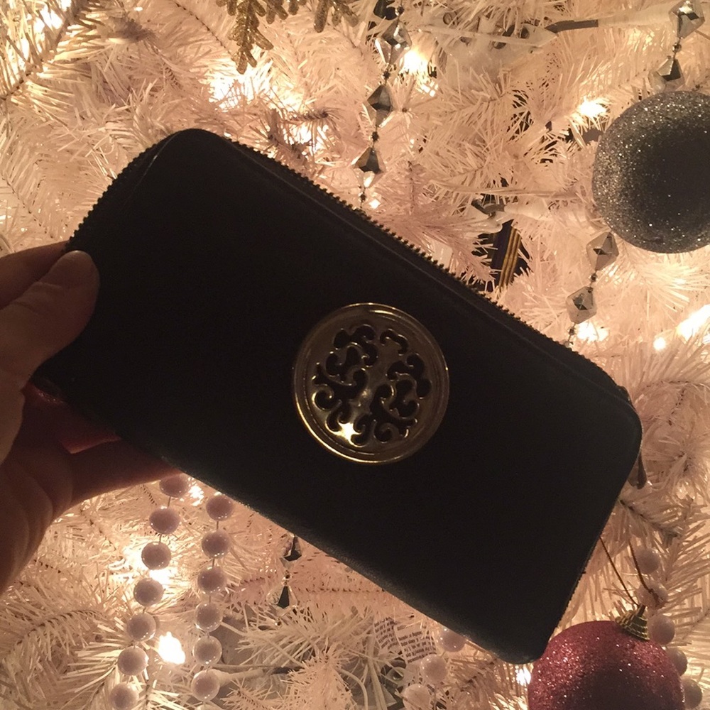 Faux Leather and Golden Clutch✨